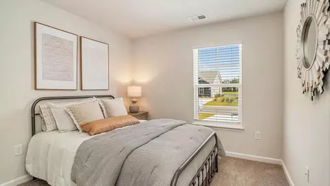 Bedroom - 962 Farmers Passage Loop, Loris, SC 29569 photo 3 of 6