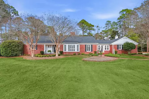 429 Fox Bay Rd, Loris, SC 29569