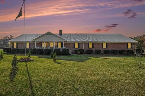 436 Tanner Rd, Hemingway, SC 29554
