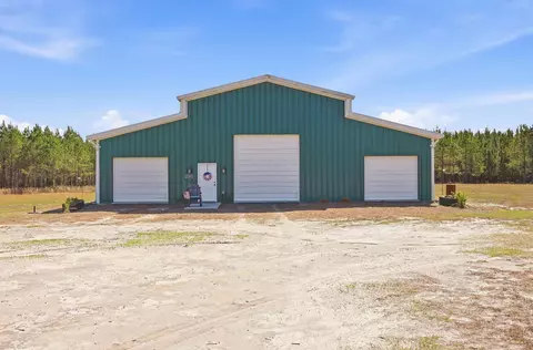 7299 Cartrette Rd, Aynor, SC 29511