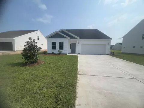 193 Mayflower Dr, Calabash, NC 28467