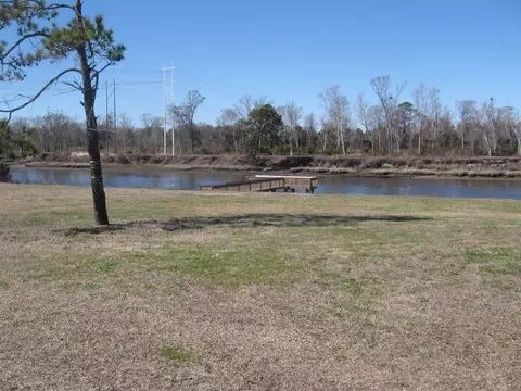 1414 Marina Bay Dr, North Myrtle Beach, SC 29582