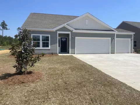 270 Mayflower Dr, Calabash, NC 28467