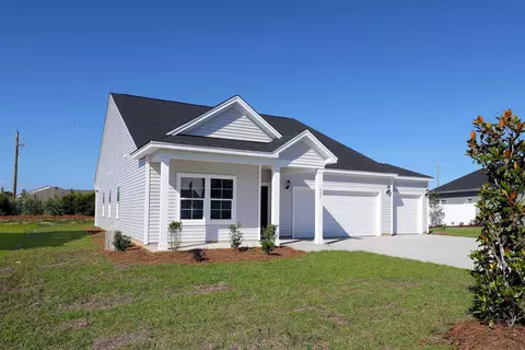 242 Mayflower Dr, Calabash, NC 28467