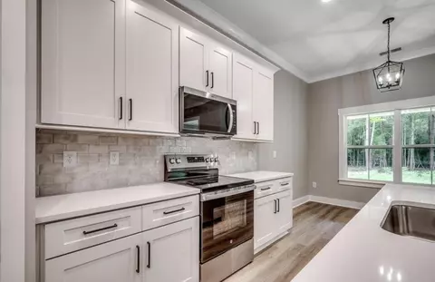 Kitchen - 5653 Highway 668, Conway, SC 29526 photo 1 of 2