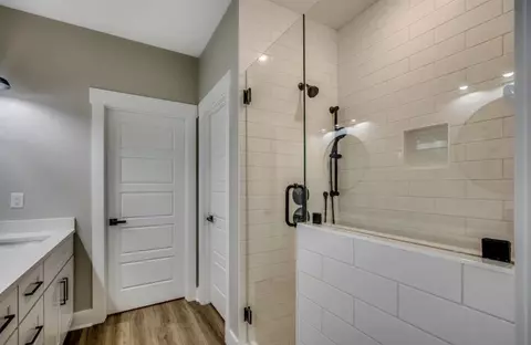 Bath - 5653 Highway 668, Conway, SC 29526 photo 2 of 4