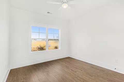 Bedroom - 3420 Sam Graham Rd, Loris, SC 29569 photo 6 of 8