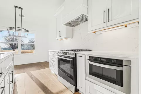 Kitchen - 3420 Sam Graham Rd, Loris, SC 29569 photo 3 of 3