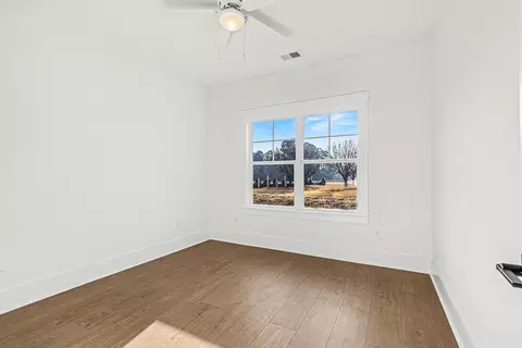 Bedroom - 3420 Sam Graham Rd, Loris, SC 29569 photo 5 of 8