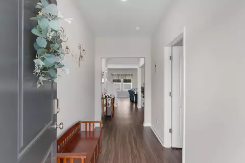 Entry Way - 152 Wagner Cir, Conway, SC 29526 photo 1 of 4