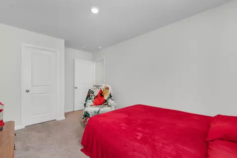 Bedroom - 152 Wagner Cir, Conway, SC 29526 photo 9 of 11