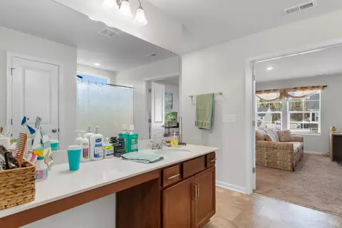 Entry Way - 152 Wagner Cir, Conway, SC 29526 photo 4 of 4