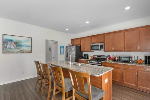 Kitchen - 152 Wagner Cir, Conway, SC 29526 photo 3 of 4