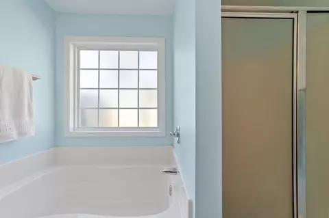 Bath - 1508 Odiham Pl, Conway, SC 29526 photo 3 of 4