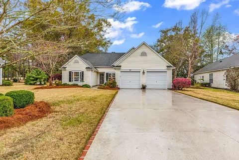 28 Thrasher Ct, Pawleys Island, SC 29585