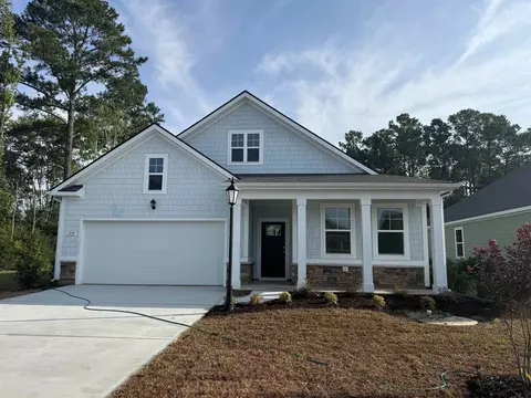 1205 Woodhouse Dr, Ash, NC 28420
