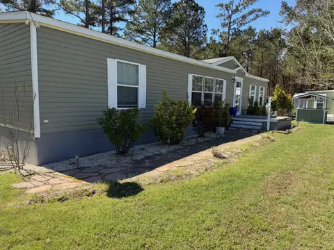 122 Bear Branch Ct, Longs, SC 29568