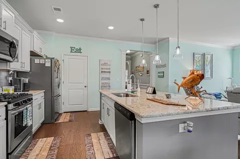 Kitchen - 809 Atlantic Commons Dr, Surfside Beach, SC 29575 photo 1 of 2
