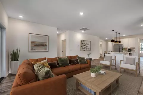 Living - 3081 Claredon St, Longs, SC 29568 photo 2 of 3