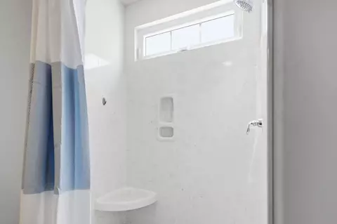 Bath - 653 Sandberg St, Surfside Beach, SC 29575 photo 2 of 4
