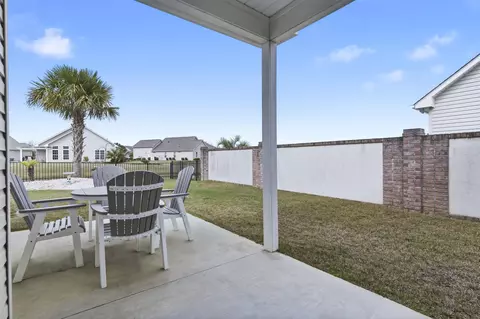 Exterior - 653 Sandberg St, Surfside Beach, SC 29575 photo 2 of 9