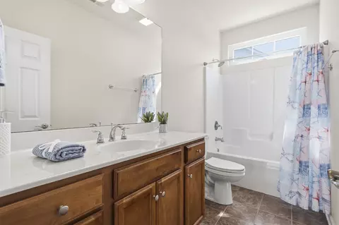 Bath - 653 Sandberg St, Surfside Beach, SC 29575 photo 4 of 4