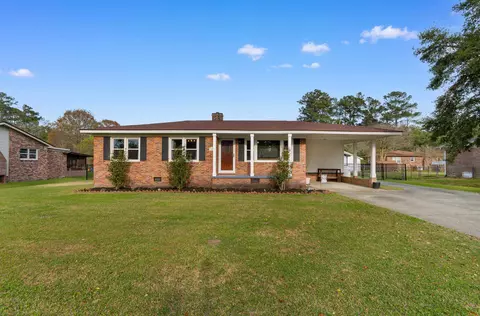 1738 Pickens St, Georgetown, SC 29440