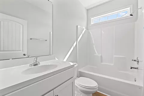 Bath - 1393 Loop Cir, Longs, SC 29568 photo 2 of 3