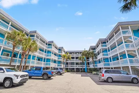 720 N Waccamaw Dr #314, Murrells Inlet, SC 29576