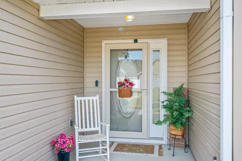 Exterior - 524 Shea Loop, Myrtle Beach, SC 29588 photo 2 of 11