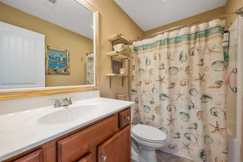 Bath - 524 Shea Loop, Myrtle Beach, SC 29588 photo 1 of 3