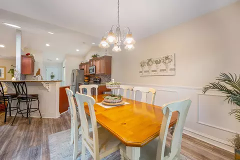 Dining - 524 Shea Loop, Myrtle Beach, SC 29588 photo 1 of 3