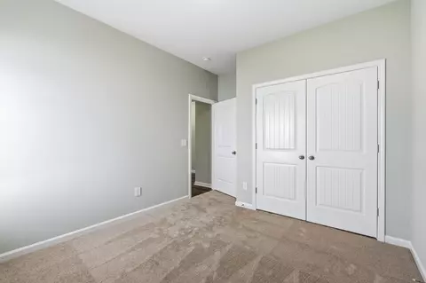 Bedroom - 464 Honeyhill Loop, Conway, SC 29526 photo 4 of 7