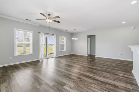 Living - 464 Honeyhill Loop, Conway, SC 29526 photo 5 of 5