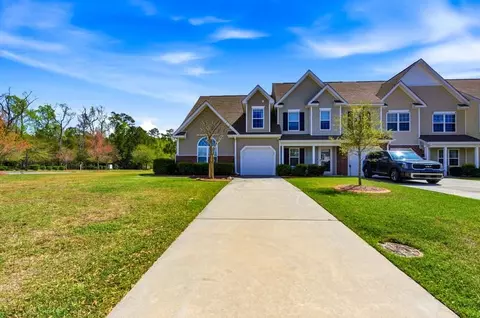 401 Rustic Ct, Myrtle Beach, SC 29588