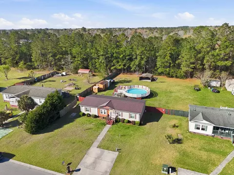 335 Bright Leaf Rd, Loris, SC 29569 photo 31