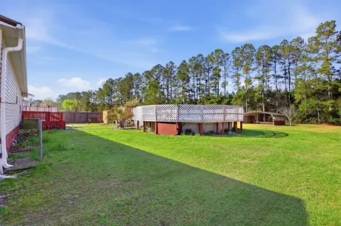 335 Bright Leaf Rd, Loris, SC 29569 photo 23