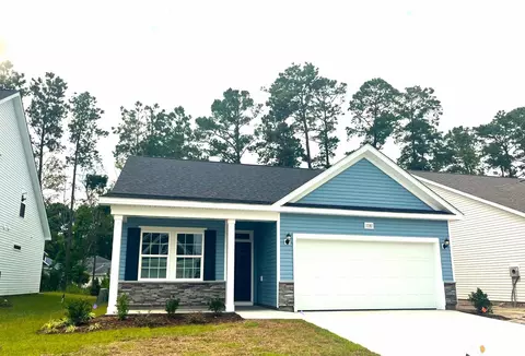 1136 NW Forest Bend Dr, Calabash, NC 28467