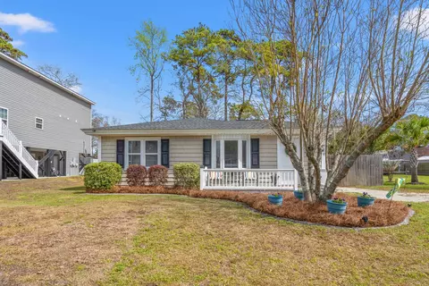 724 5th Ave S, Surfside Beach, SC 29575