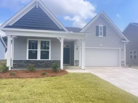 1132 NW Forest Bend Dr, Calabash, NC 28467