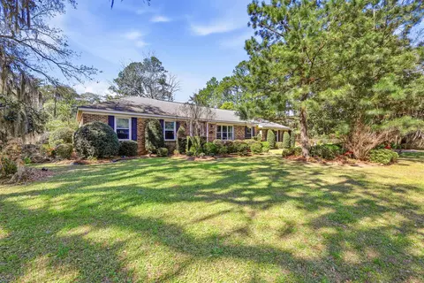 418 Sasanqua Dr, Georgetown, SC 29440