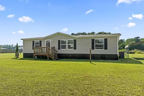 1357 Tarton Dr, Loris, SC 29569