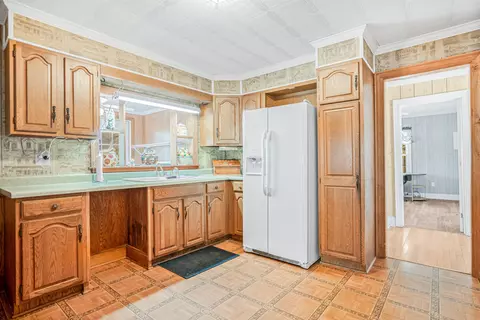 Kitchen - 277 Nushell St, Georgetown, SC 29440 photo 2 of 3