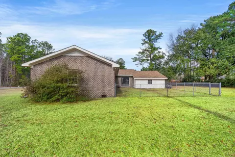 Exterior - 83 Pond St, Georgetown, SC 29440 photo 3 of 4
