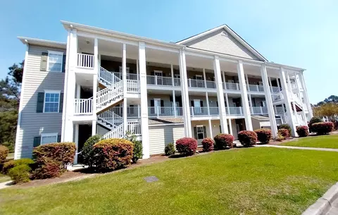 5852 Longwood Dr #203, Murrells Inlet, SC 29576