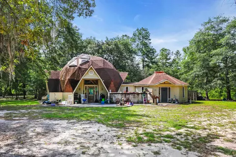 10381 Hardwick Rd, Nichols, SC 29581