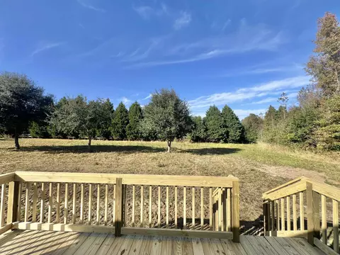 2002 Warrens Loop, Marion, SC 29571 photo 2