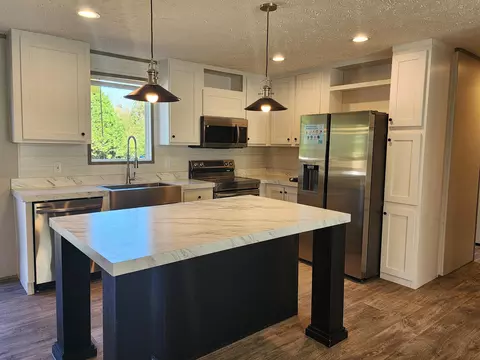 2002 Warrens Loop, Marion, SC 29571 photo 6