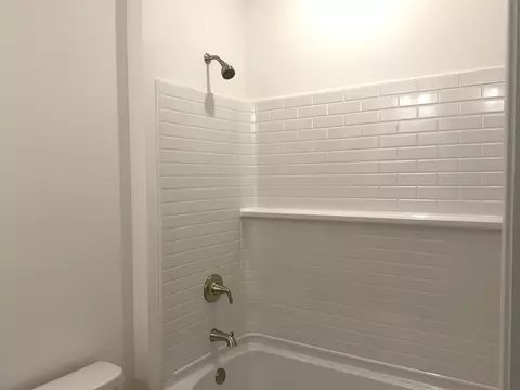 Bath - 174 Westfield Cir, Conway, SC 29526 photo 2 of 4
