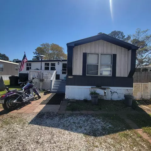 2728 Cirus Dr, Myrtle Beach, SC 29588